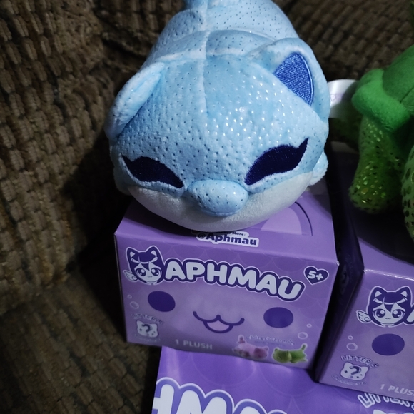 Aphmau MeeMeows Cat Plushes Rare Turtle Cat Common Dolphin Cat Series 5 Open Box - Picture 3 of 8